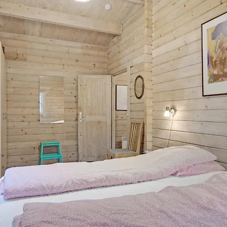 3 Bedroom Cozy In * Knebel